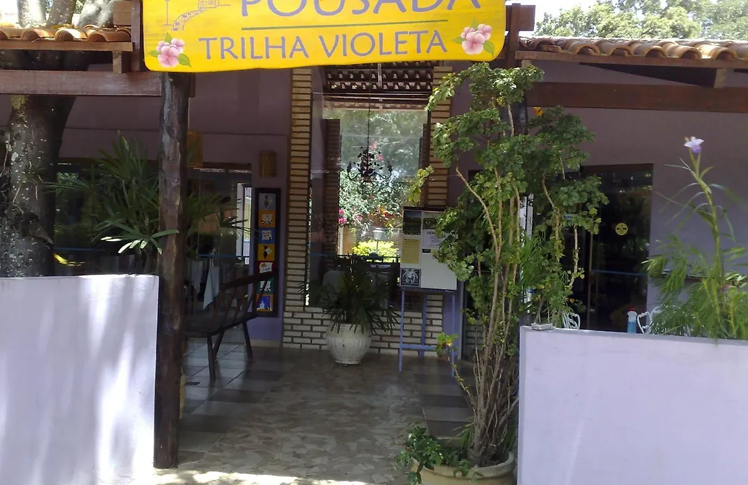Pousada Trilha Violeta-1