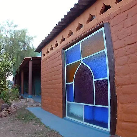 Shanti - Hospedaria na Vila de São Jorge-3